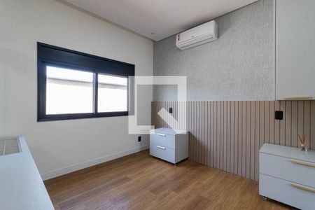 Casa à venda com 3 quartos, 302m² em Cidade Tamboré, Santana de Parnaíba