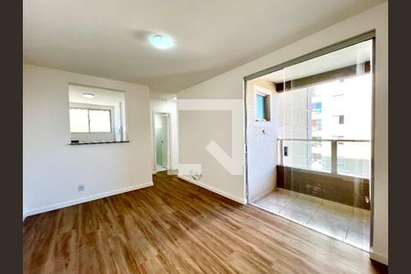 Apartamento à venda com 2 quartos, 65m² em Castelo, Belo Horizonte