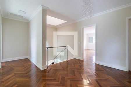 Casa para alugar com 4 quartos, 430m² em Residencial Morada dos Lagos, Barueri