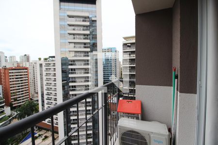 Varanda de kitnet/studio à venda com 1 quarto, 25m² em Vila Olímpia, São Paulo