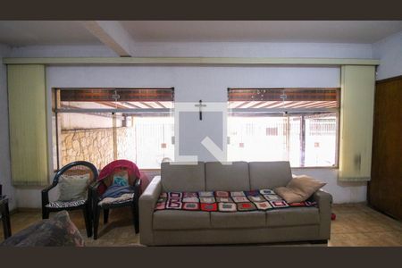 Sala de casa à venda com 4 quartos, 330m² em Quinta da Paineira, São Paulo