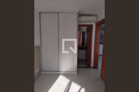 Quarto de apartamento para alugar com 1 quarto, 51m² em Caminho das Árvores, Salvador