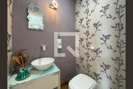 Casa de Condomínio à venda com 3 quartos, 270m² em Ingaí, Barueri