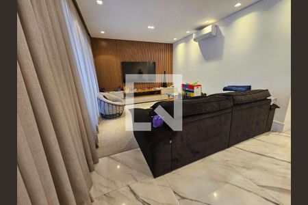 Casa à venda com 4 quartos, 440m² em Residencial Tres (Alphaville), Santana de Parnaíba