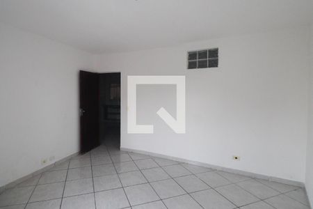 Quarto 2 de casa para alugar com 2 quartos, 88m² em Vila Sabrina, São Paulo