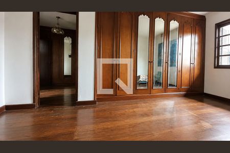 Quarto 1 de casa para alugar com 5 quartos, 540m² em Partenon, Porto Alegre