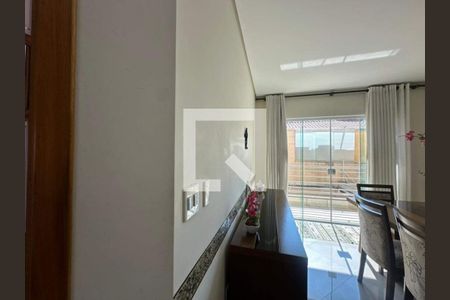 Casa à venda com 3 quartos, 228m² em Nova Petrópolis, São Bernardo do Campo