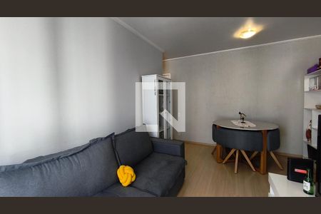 Sala de apartamento para alugar com 2 quartos, 50m² em Cambuci, São Paulo