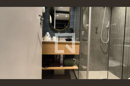 Banheiro de kitnet/studio para alugar com 1 quarto, 43m² em Vila Mariana, São Paulo