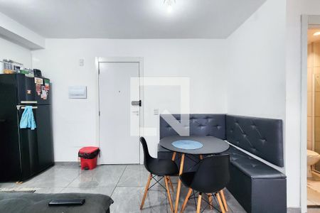 Sala  de apartamento para alugar com 2 quartos, 42m² em Imperial de São Cristóvão, Rio de Janeiro