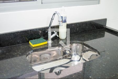 Cozinha de apartamento para alugar com 2 quartos, 44m² em Vila Carrão, São Paulo