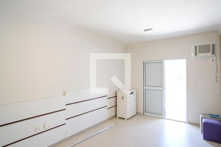 Suíte 1 de casa à venda com 3 quartos, 273m² em Olímpico, São Caetano do Sul
