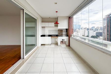 Apartamento para alugar com 3 quartos, 151m² em Itaim Bibi, São Paulo