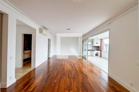 Apartamento para alugar com 3 quartos, 151m² em Itaim Bibi, São Paulo