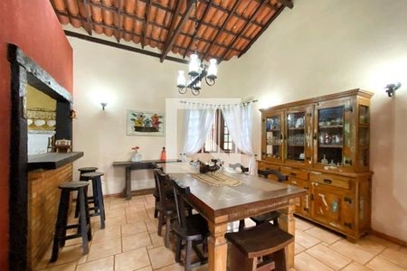 Sala de jantar de casa de condomínio à venda com 3 quartos, 278m² em Casa Branca, Brumadinho
