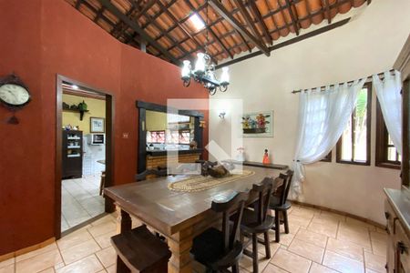 Sala de jantar de casa de condomínio à venda com 3 quartos, 278m² em Casa Branca, Brumadinho