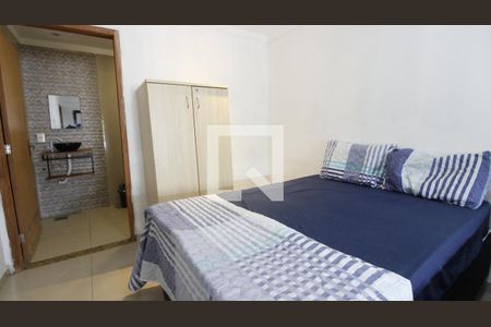 Casa de Condomínio para alugar com 3 quartos, 120m² em Jardim Olinda, Cabo Frio