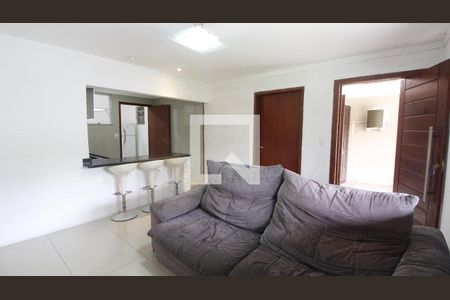 Casa de Condomínio para alugar com 3 quartos, 120m² em Jardim Olinda, Cabo Frio