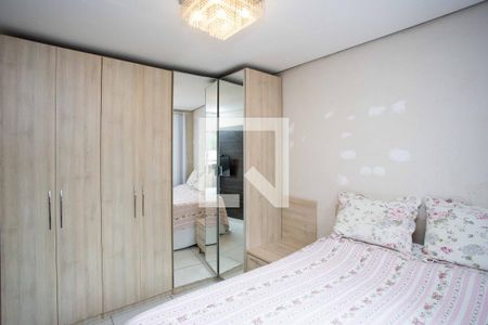 Quarto 1 de casa à venda com 3 quartos, 450m² em Eldorado, Diadema