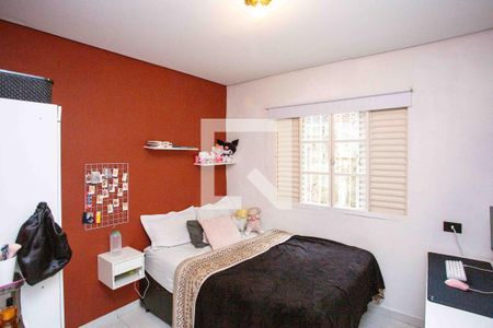 Quarto 2 de casa à venda com 3 quartos, 450m² em Eldorado, Diadema