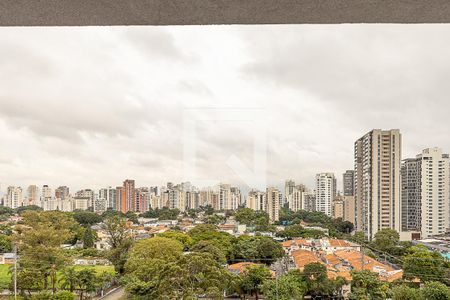Varanda de kitnet/studio para alugar com 1 quarto, 30m² em Indianópolis, São Paulo