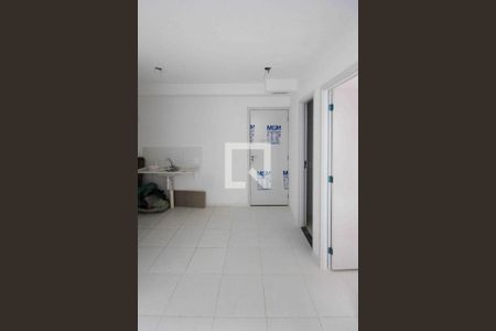 Apartamento para alugar com 2 quartos, 32m² em Quinta da Paineira, São Paulo