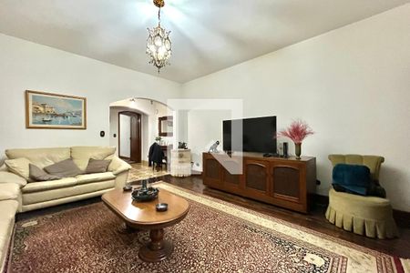 Sala de casa à venda com 3 quartos, 240m² em Campo Belo, São Paulo