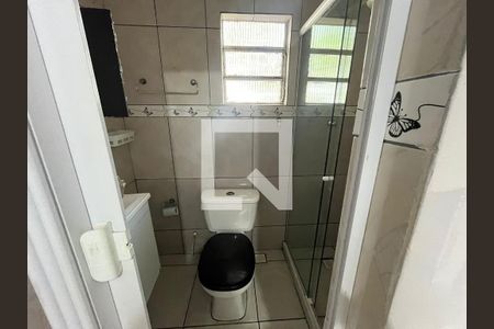 Banheiro de casa para alugar com 1 quarto, 50m² em Taquara, Rio de Janeiro