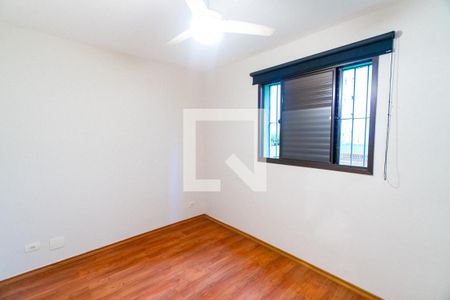 Quarto 2 de apartamento para alugar com 2 quartos, 54m² em Vila Mascote, São Paulo