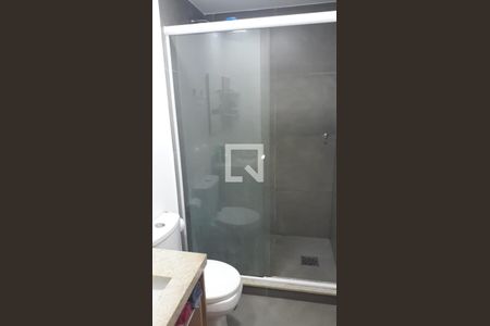 Banheiro de apartamento à venda com 2 quartos, 55m² em Teresópolis, Porto Alegre