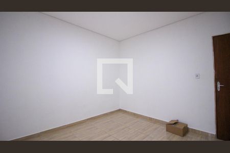 Casa para alugar com 2 quartos, 100m² em Parque Sao Rafael, São Paulo