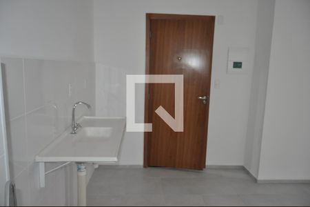 Apartamento para alugar com 2 quartos, 36m² em Del Castilho, Rio de Janeiro