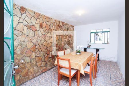 Casa à venda com 6 quartos, 470m² em Santa Efigênia, Belo Horizonte
