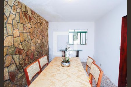 Casa à venda com 6 quartos, 470m² em Santa Efigênia, Belo Horizonte