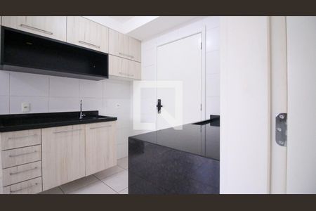 Sala/Cozinha de apartamento para alugar com 1 quarto, 38m² em Vila Alpina, São Paulo