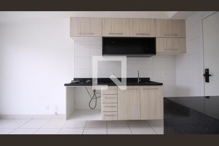 Sala/Cozinha de apartamento para alugar com 1 quarto, 38m² em Vila Alpina, São Paulo
