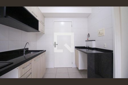 Sala/Cozinha de apartamento para alugar com 1 quarto, 38m² em Vila Alpina, São Paulo