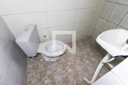 Banheiro de casa para alugar com 1 quarto, 35m² em Itaim Paulista, Itaquaquecetuba