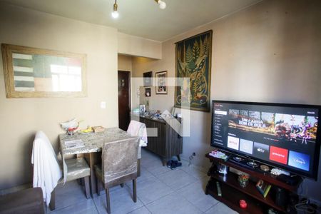 Sala de apartamento à venda com 2 quartos, 57m² em Pechincha, Rio de Janeiro