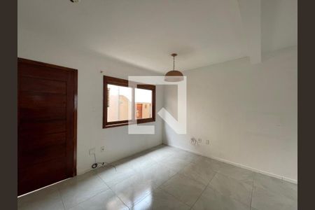 Casa de Condomínio para alugar com 2 quartos, 62m² em Rondônia, Novo Hamburgo