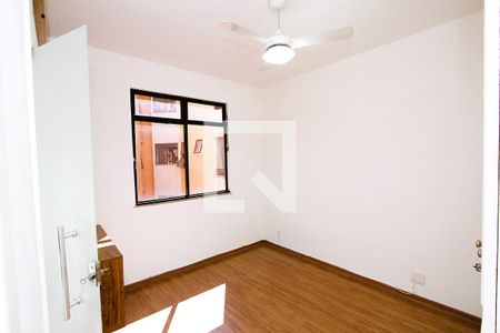 Quarto 2 - Suíte de apartamento à venda com 3 quartos, 81m² em Estoril, Belo Horizonte