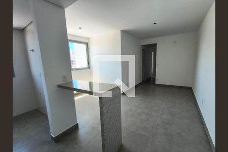 Apartamento à venda com 2 quartos, 60m² em Santa Efigênia, Belo Horizonte