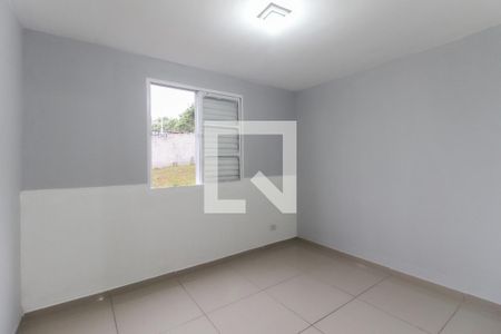 Quarto 2 de apartamento para alugar com 2 quartos, 59m² em Conjunto Habitacional Barro Branco Ii, São Paulo
