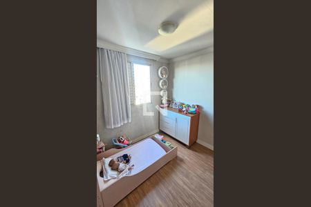 Quarto de apartamento à venda com 4 quartos, 95m² em Buritis, Belo Horizonte