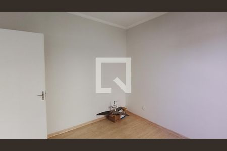 Quarto 2 de apartamento para alugar com 2 quartos, 55m² em Vila Urupes, Suzano