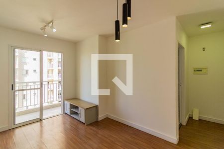 Sala de apartamento para alugar com 2 quartos, 64m² em Usina Piratininga, São Paulo