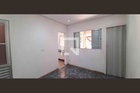 Sala/Quarto de casa para alugar com 1 quarto, 35m² em Jardim Primeiro de Maio (chacara Fazendinha), Osasco