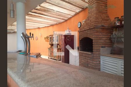 Casa à venda com 4 quartos, 310m² em Jardim Campo Grande, São Paulo