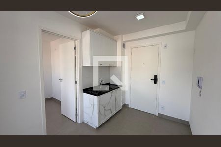 Apartamento para alugar com 1 quarto, 25m² em Cambuci, São Paulo