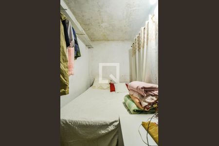 Quarto 1 de casa à venda com 3 quartos, 300m² em Parque Novo Oratório, Santo André